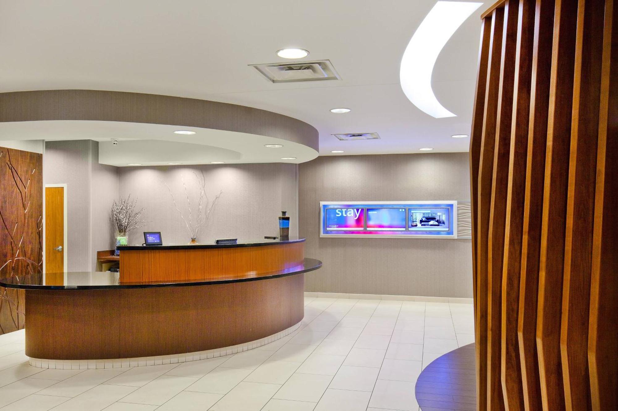 Springhill Suites Chesapeake Greenbrier Eksteriør bilde